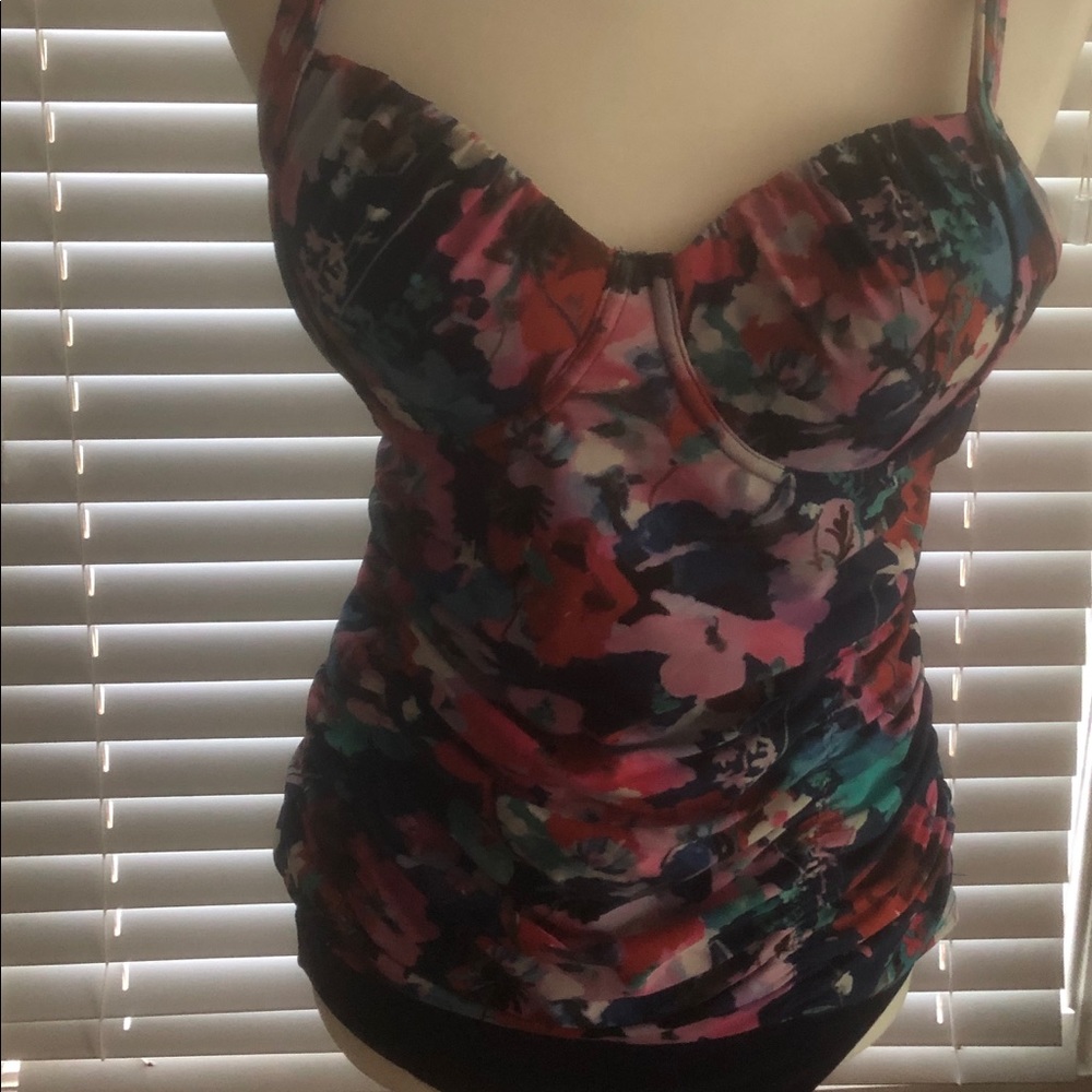 2 Piece Swimsuit Set